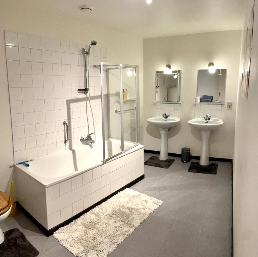 Spacieux Appartement Mons Dış mekan fotoğraf